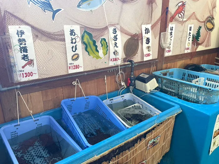 漁港食堂だいぼ、魚介類販売