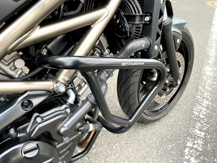 SV650ABS エンジンガード付き