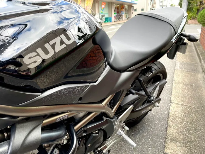 SV650ABS 左タンク写真