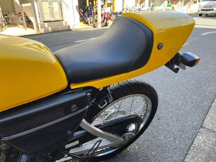 RZ50 シート周り