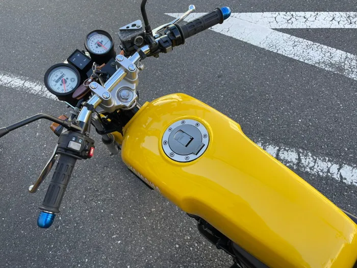 RZ50 タンク上部