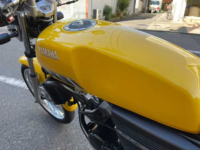 RZ50 タンク側面
