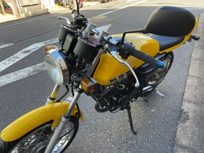 RZ50 ハンドル周り
