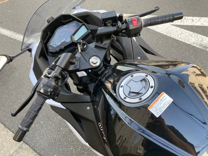 ニンジャ250 ハンドル周り