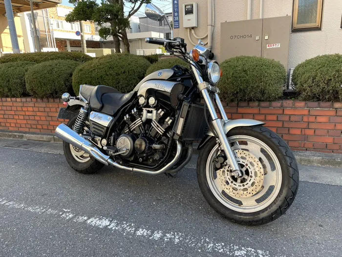 【中古】ヤマハVmax